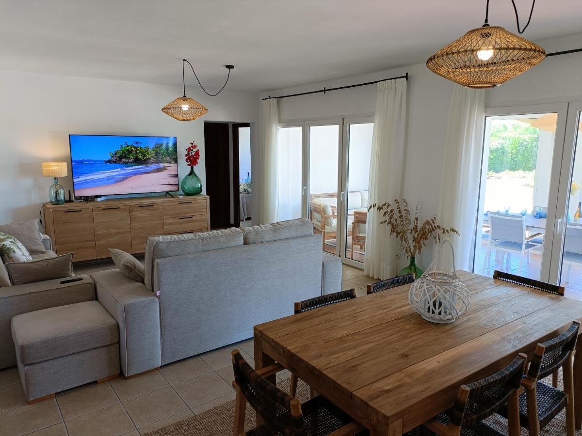 Villa Vega Relax En El Paraiso เอสเมร์คาดัล ภายนอก รูปภาพ