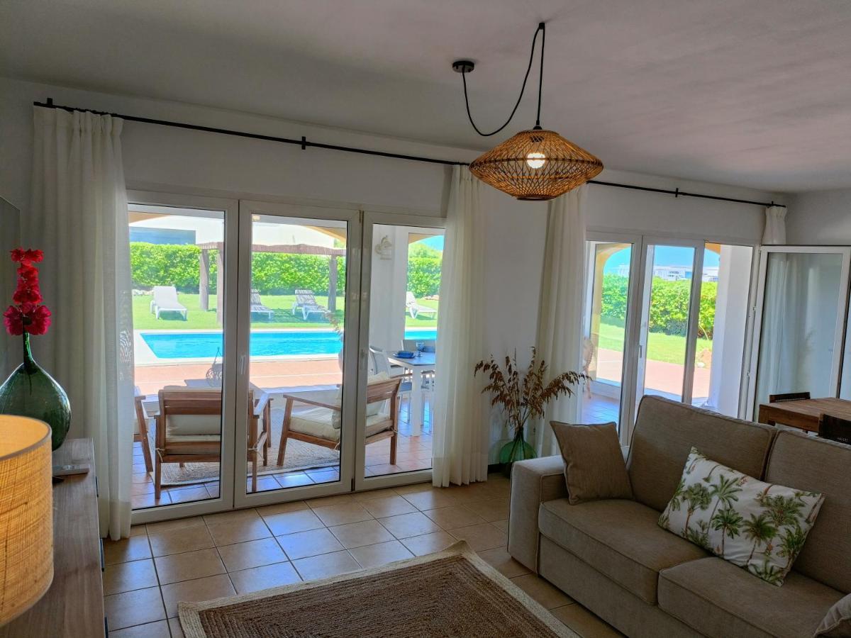 Villa Vega Relax En El Paraiso เอสเมร์คาดัล ภายนอก รูปภาพ