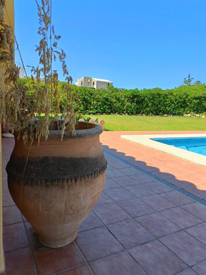 Villa Vega Relax En El Paraiso เอสเมร์คาดัล ภายนอก รูปภาพ
